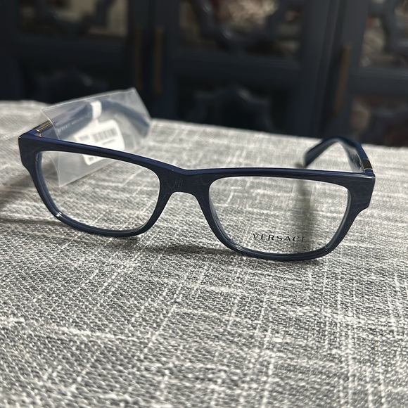 #33 VERSACE - Picture 4 of 7